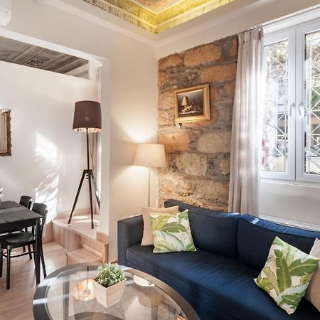 Luxurious Art Apartments Atene Esterno foto